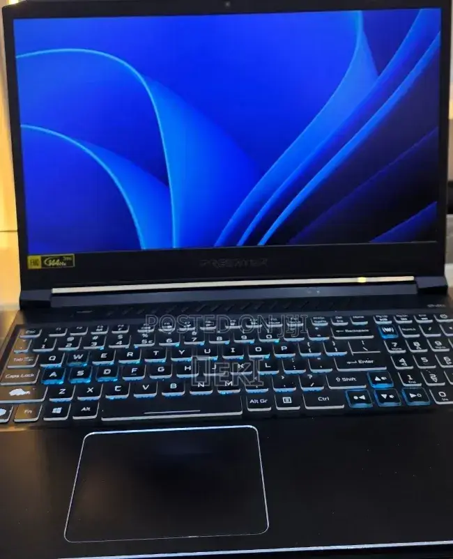 New Laptop Acer Predator Helios Neo 16 16GB Intel Core i7 SSD 512GB