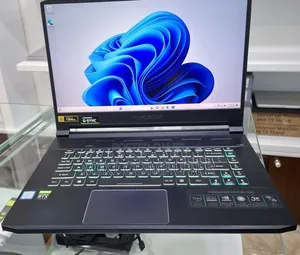 New Laptop Acer Predator Helios 300 16GB Intel Core i7 SSD 512GB