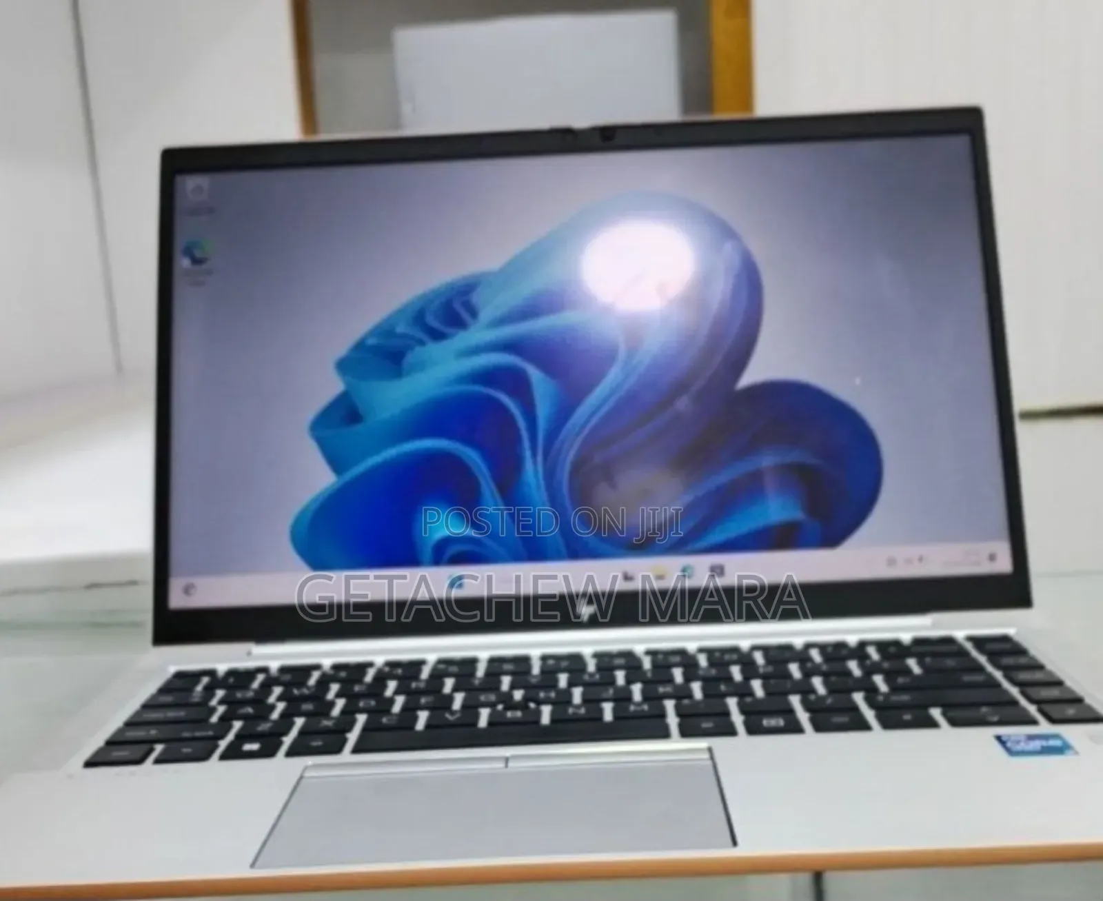 New Laptop HP EliteBook 840 G8 16GB Intel Core i5 SSD 512GB