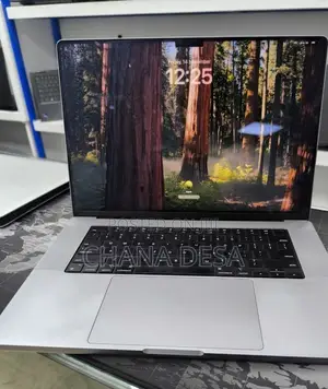 New Laptop Apple MacBook Pro M1 32GB Apple M1 Pro SSD 1T
