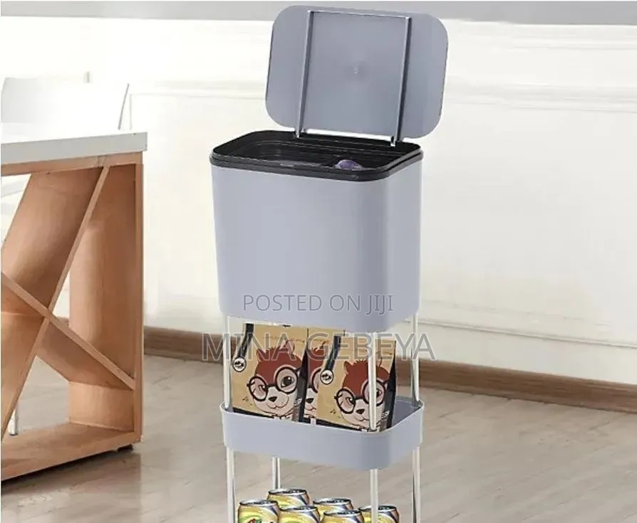 Non-bending Garbage Bin Storage Rack