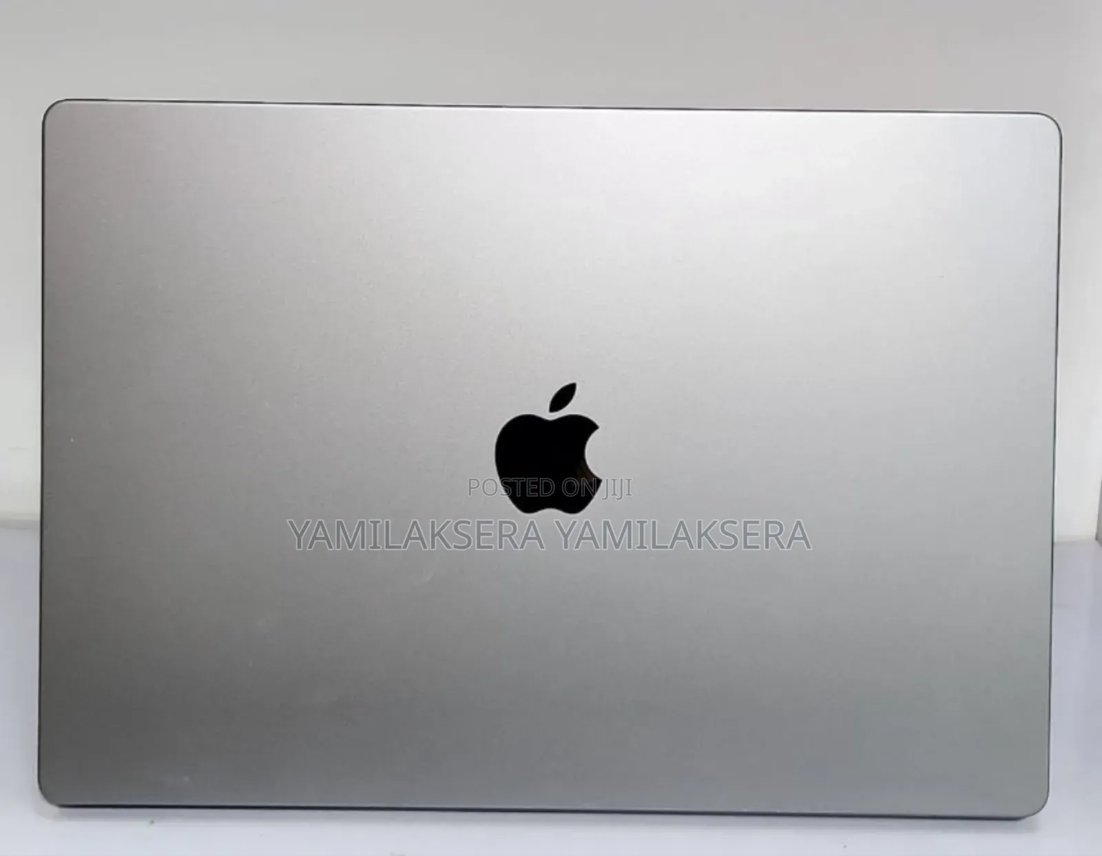 New Laptop Apple MacBook Pro M1 16GB Apple M1 Pro SSD 512GB