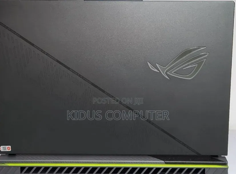 New Laptop Asus ROG Strix G15 16GB Intel Core i9 SSD 1T