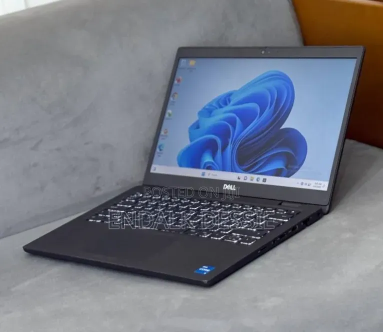 New Laptop Dell Latitude 5310 8GB Intel Core i5 SSD 256GB