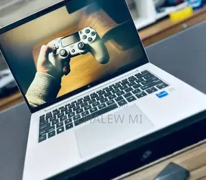 New Laptop HP EliteBook 840 G10 16GB Intel Core i7 SSD 1T