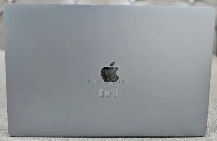 New Laptop Apple MacBook Pro 2019 32GB Intel Core i9 SSD 1T