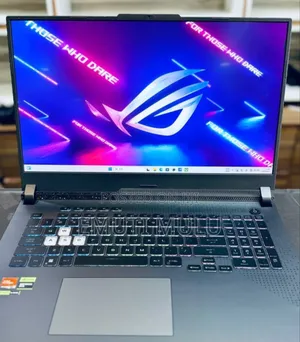 New Laptop Asus ROG Strix G17 16GB Intel Core i7 SSD 1T