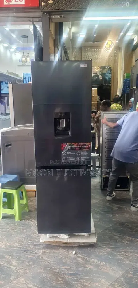 Akira 550l Refrigerator – Double Door | Energy Saving | Fast Cooling