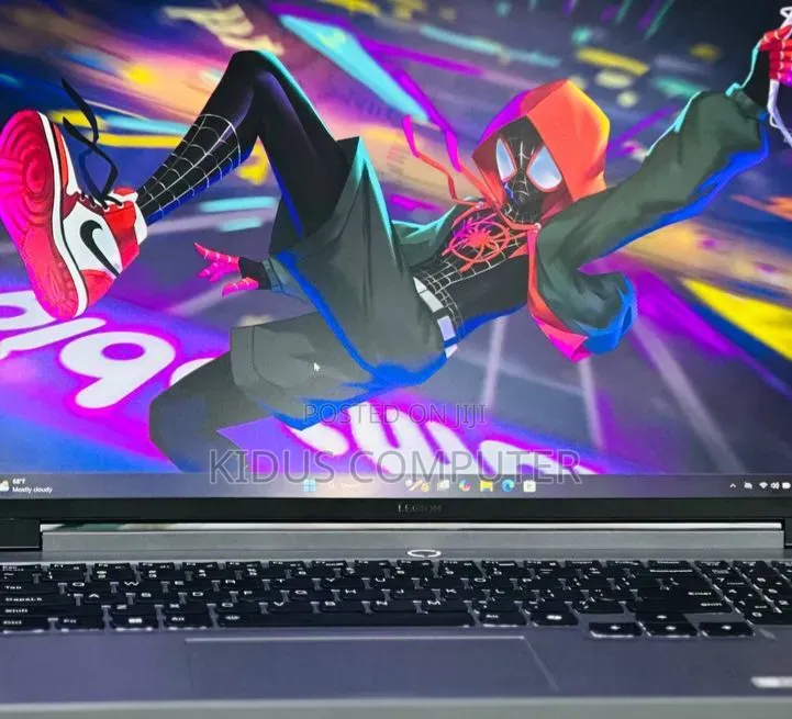 New Lenovo Legion Y7000P IRX9 Gaming Laptop 16GB Intel Core i7 SSD 1T