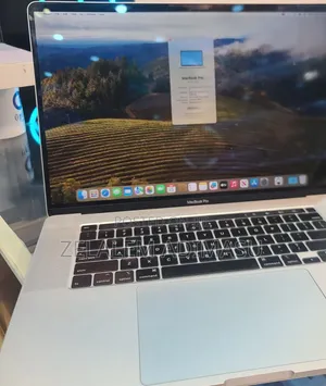 New Laptop Apple MacBook Pro 2019 16GB Intel Core i7 SSD 512GB