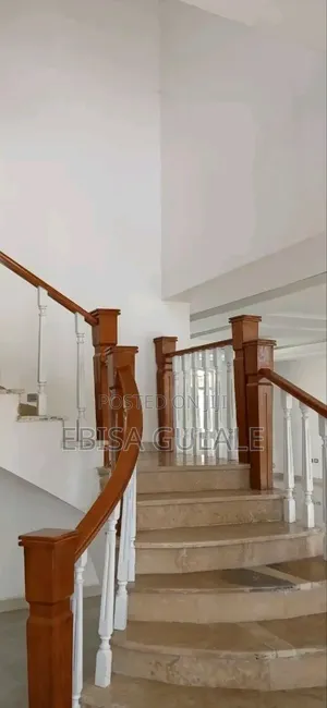 Furnished 8bdrm Farm House in Ccd Real State, Yeka for sale