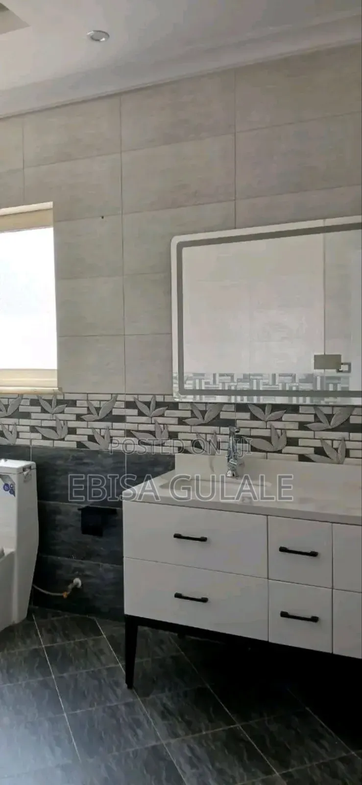 Furnished 8bdrm Farm House in Ccd Real State, Yeka for sale