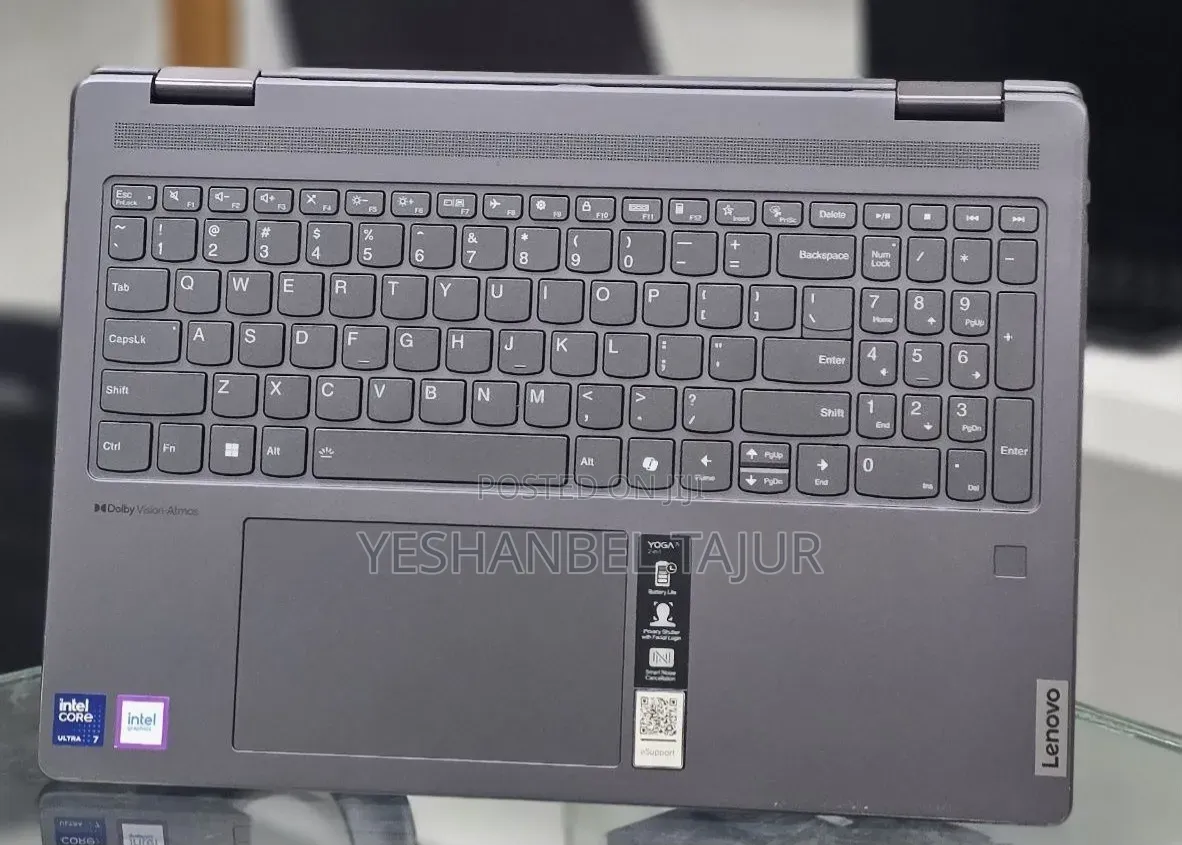 New Laptop Lenovo Yoga 7i 16GB Intel Core Ultra 7 SSD 512GB