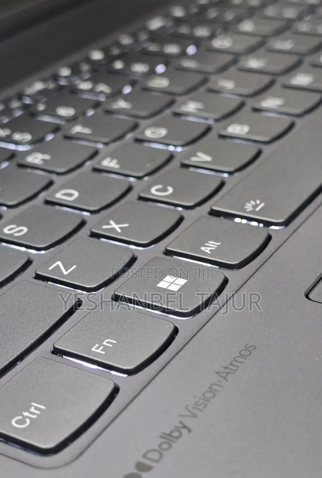 New Laptop Lenovo Yoga 7i 16GB Intel Core Ultra 7 SSD 512GB