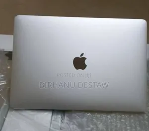 New Laptop Apple MacBook Pro 2017 8GB Intel Core i5 SSD 256GB