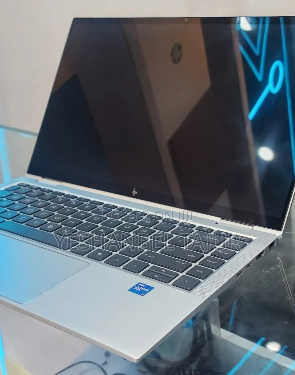 New Laptop HP EliteBook 1040 G8 16GB Intel Core i5 SSD 512GB