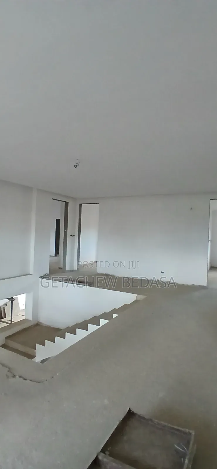 6bdrm House in Ccd, Oromia-Finfinne for sale