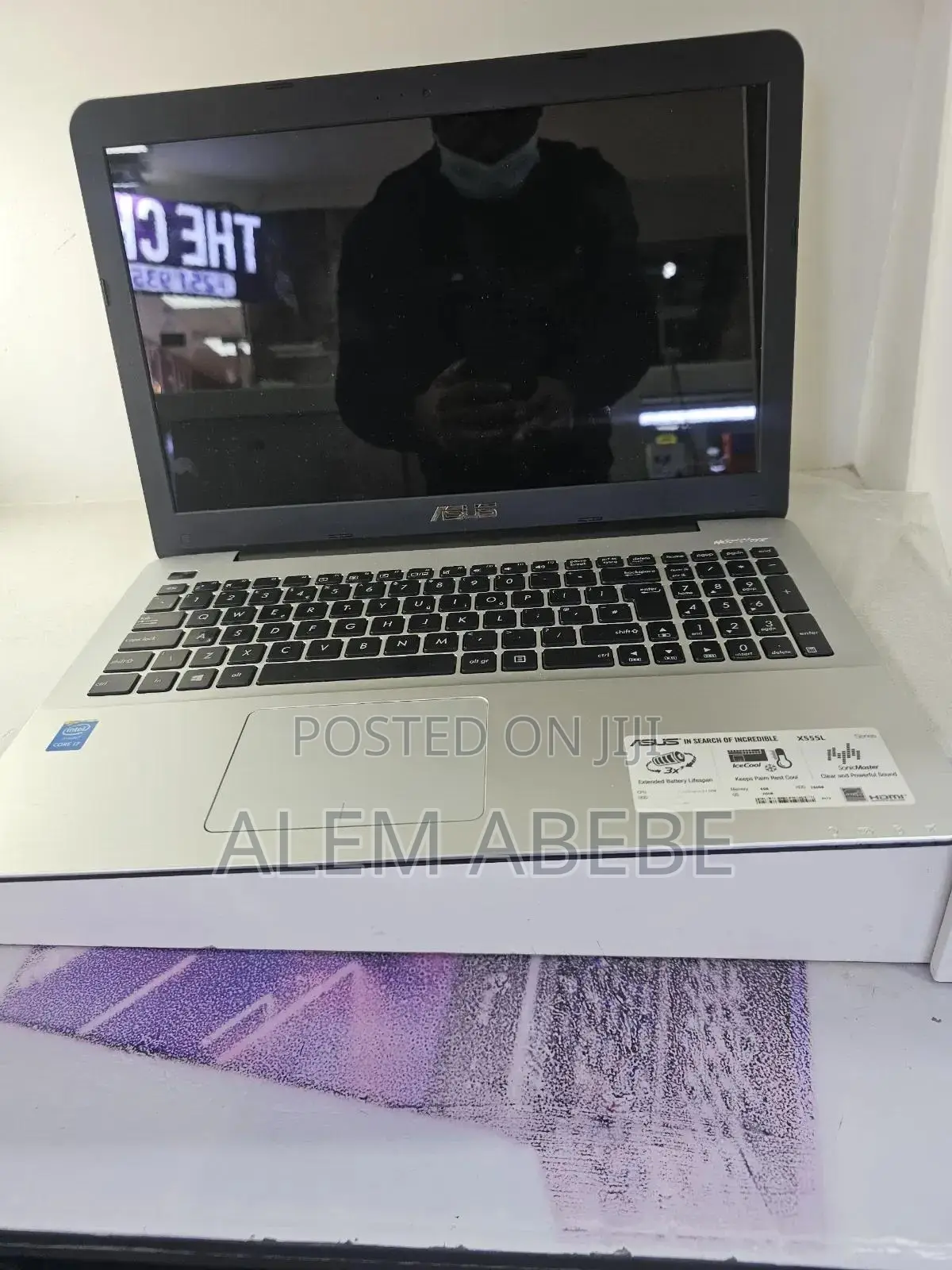 New Laptop Asus 8GB Intel Core i7 HDD 750GB