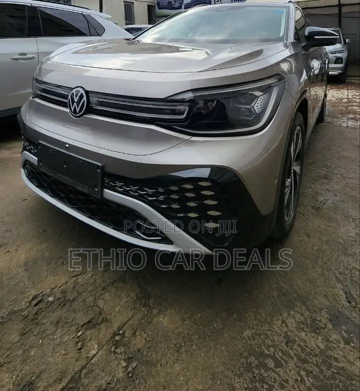 New Volkswagen ID.6 2024 Beige