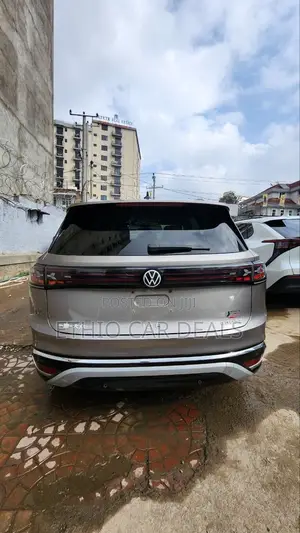 New Volkswagen ID.6 2024 Beige