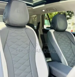 New Volkswagen ID.6 2024 Beige