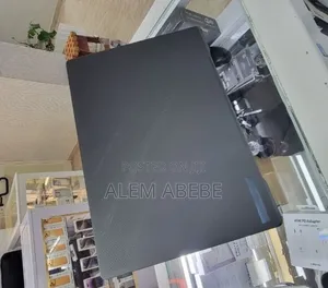 New Laptop Asus ROG Zephyrus G15 16GB Intel Core i7 SSD 512GB
