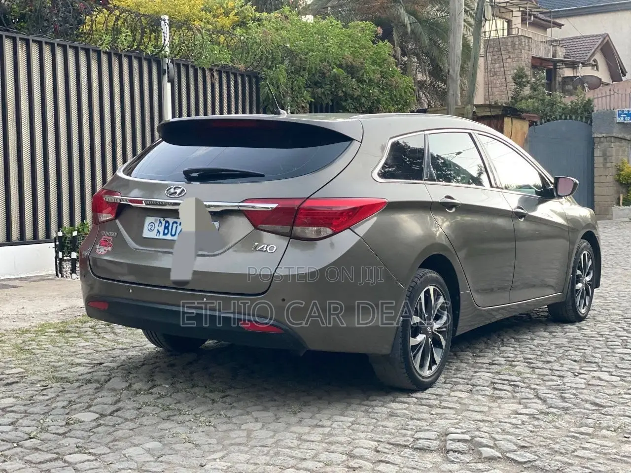 Hyundai i40 2014 Brown