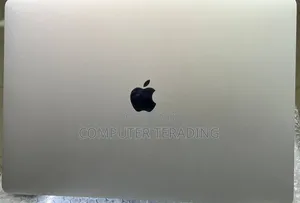 New Laptop Apple MacBook 2018 16GB Intel Core i7 SSD 256GB