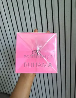 Valentino Perfume