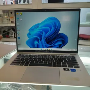 New Laptop HP EliteBook 840 G9 16GB Intel Core i5 SSD 512GB