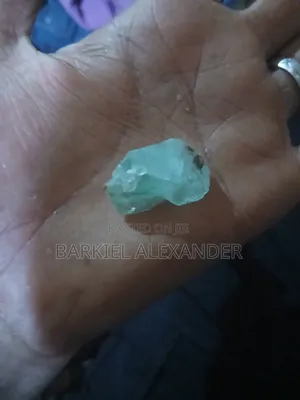 Aquamarine Gemstones