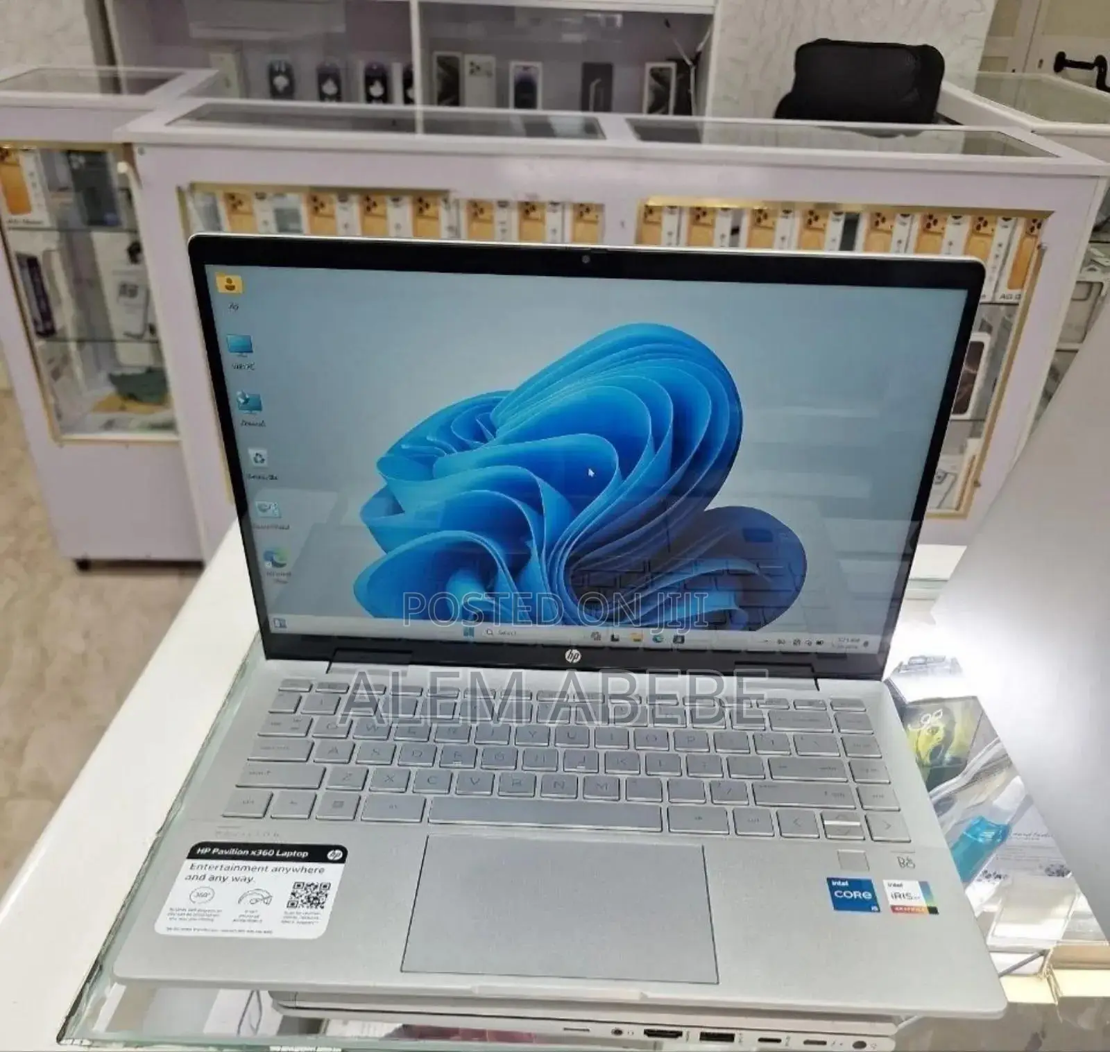New Laptop HP Pavilion 14 8GB Intel Core i5 SSD 512GB