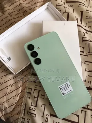 New Samsung Galaxy A16 5G 128 GB Green