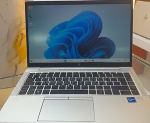 New Laptop HP EliteBook 840 G8 16GB Intel Core i7 SSD 512GB