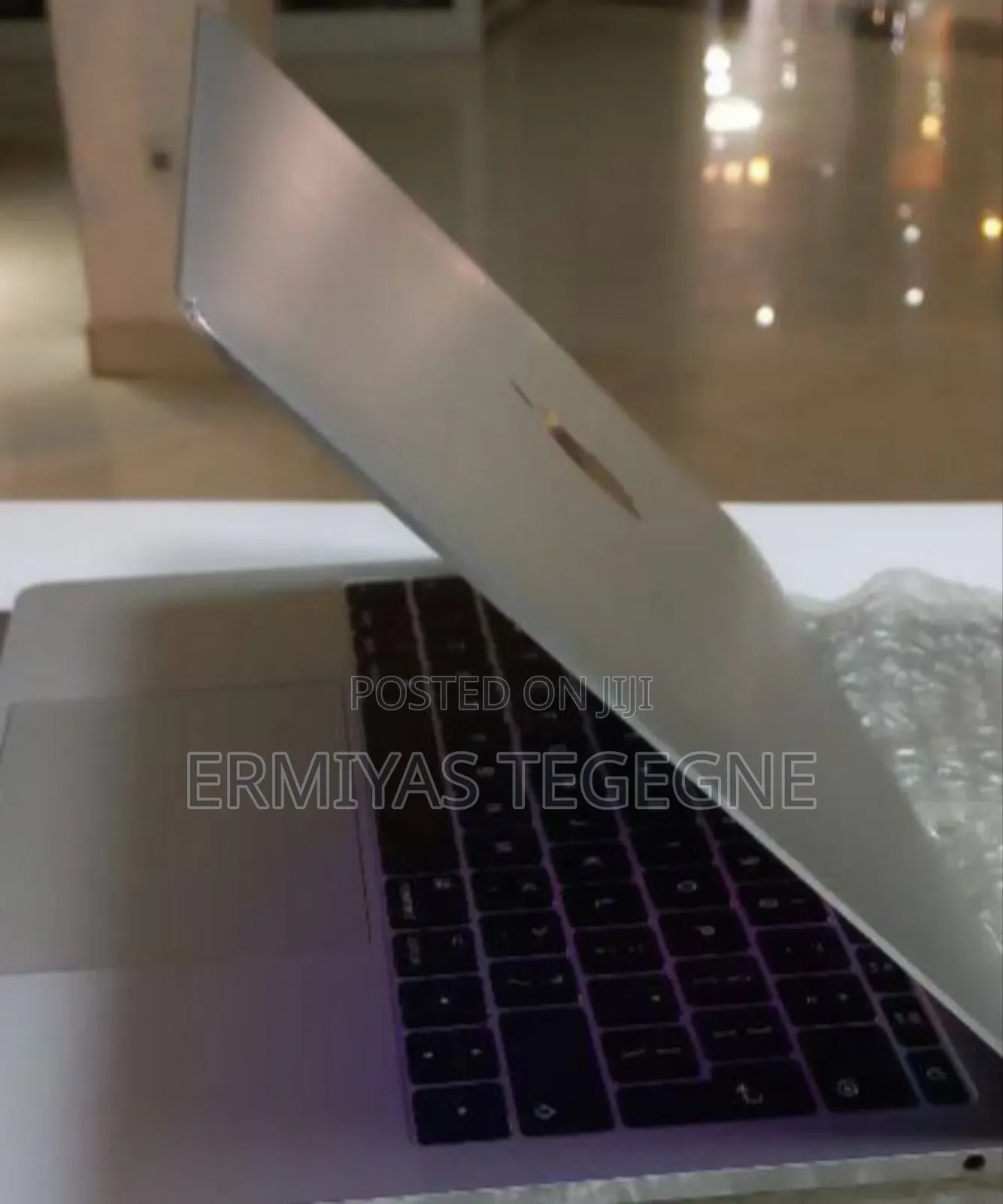 New Laptop Apple MacBook Pro M1 16GB Intel Core i5 SSD 512GB