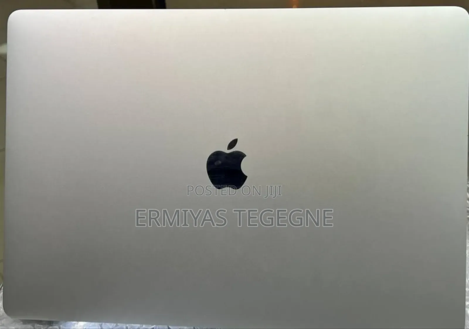 New Laptop Apple MacBook Pro 2020 M1 16GB Intel Core i7 SSD 512GB
