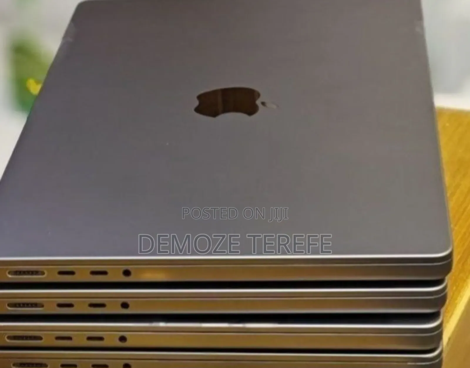 New Laptop Apple MacBook Pro M1 32GB Apple M1 Pro SSD 512GB