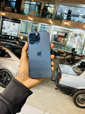 Apple iPhone 15 Pro Max 256 GB