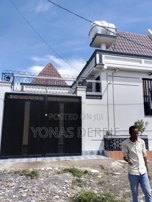 Furnished 5bdrm House in Dukem/Dukem, East Shewa for sale