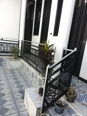 Furnished 5bdrm House in Dukem/Dukem, East Shewa for sale