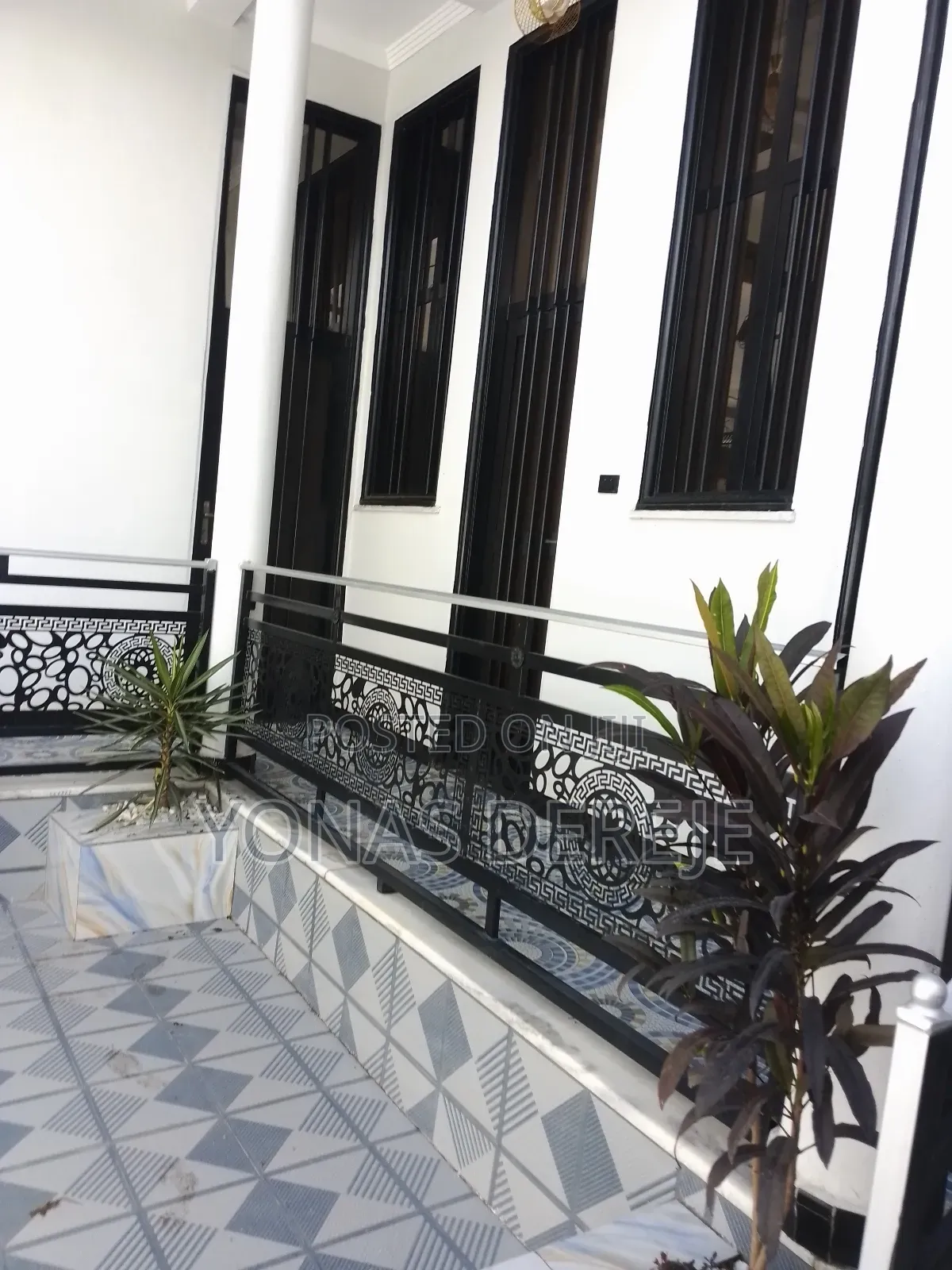 Furnished 5bdrm House in Dukem/Dukem, East Shewa for sale