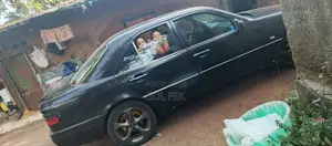 Mercedes-Benz E230 1995 Black