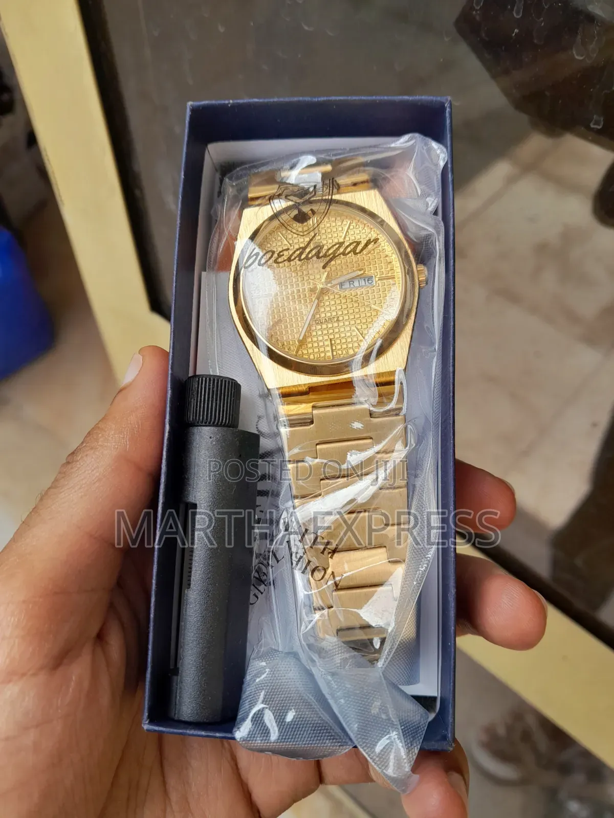 Packed Poedagar Premium Watch