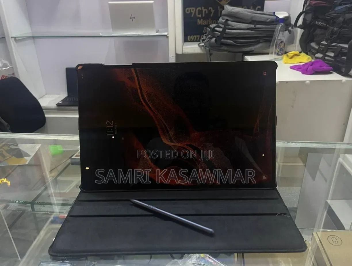 New Samsung Galaxy Tab S8 Ultra 256 GB Black