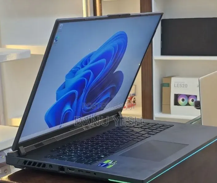 New Laptop Asus 40GB Intel Core i9 SSD 1T