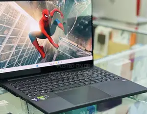 New Laptop Asus 16GB Intel Core Ultra 7 SSD 512GB