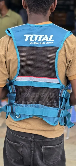 Total Tools Industrial Tool Vest (Model Ttvt16025)