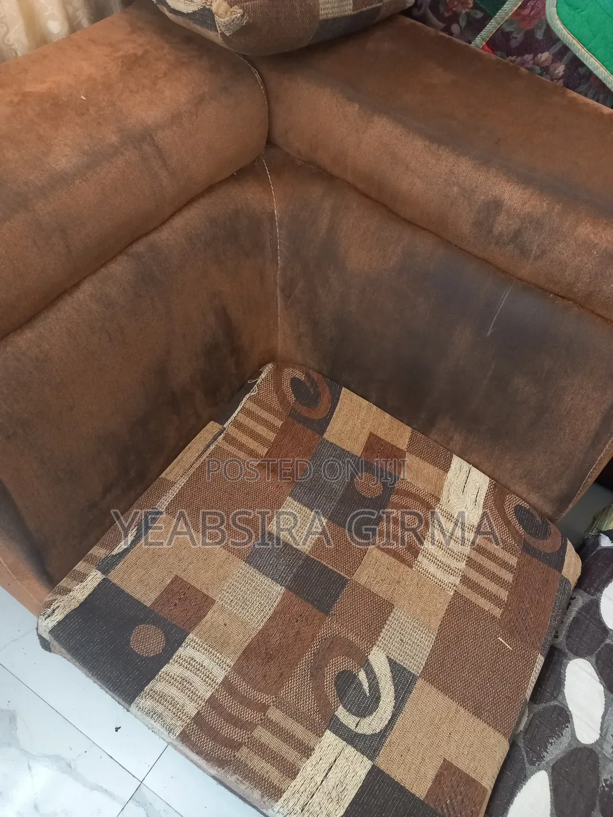 Large L-Shape Sofa(ሶፋ)