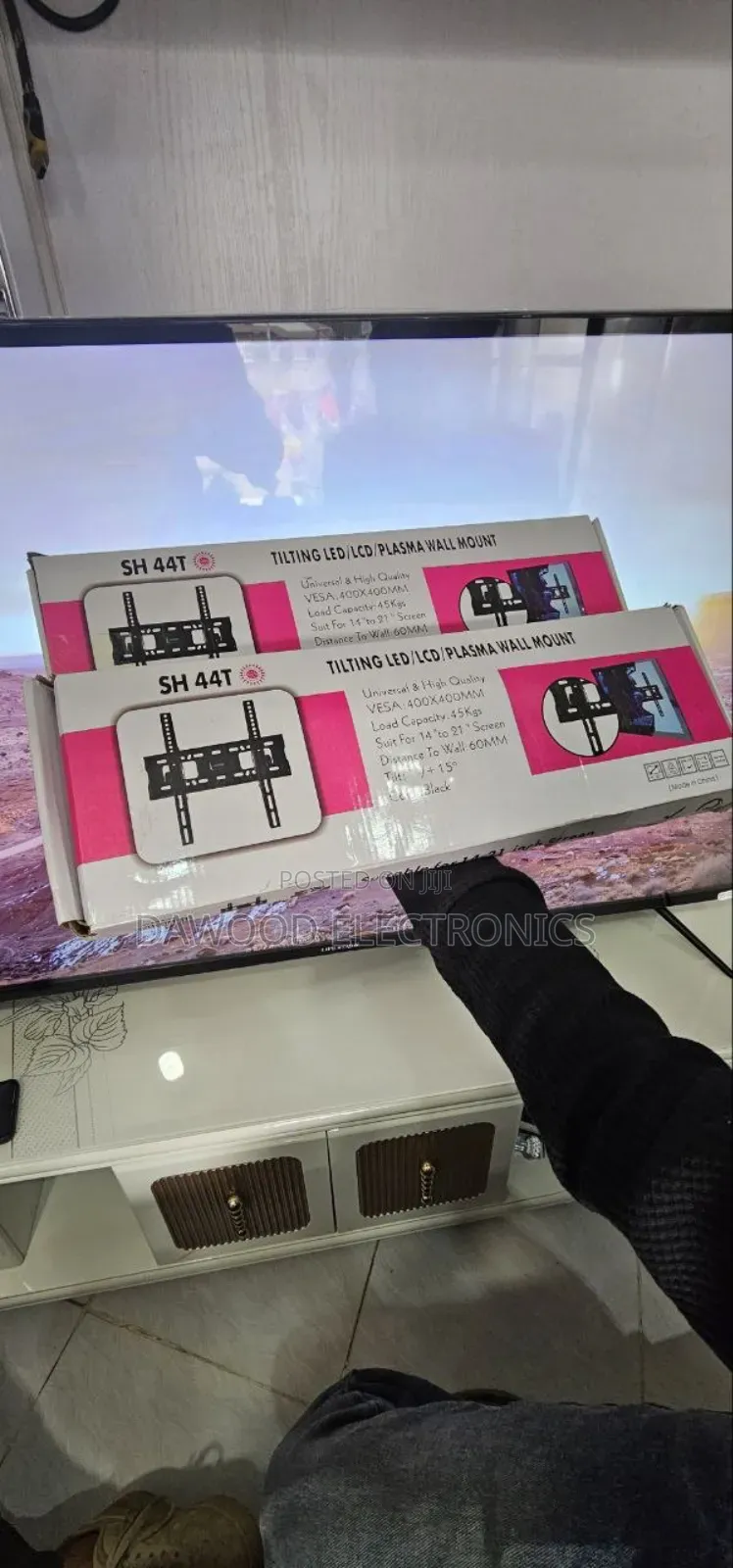 Tv Mount (ቲቢ መስቀያ)