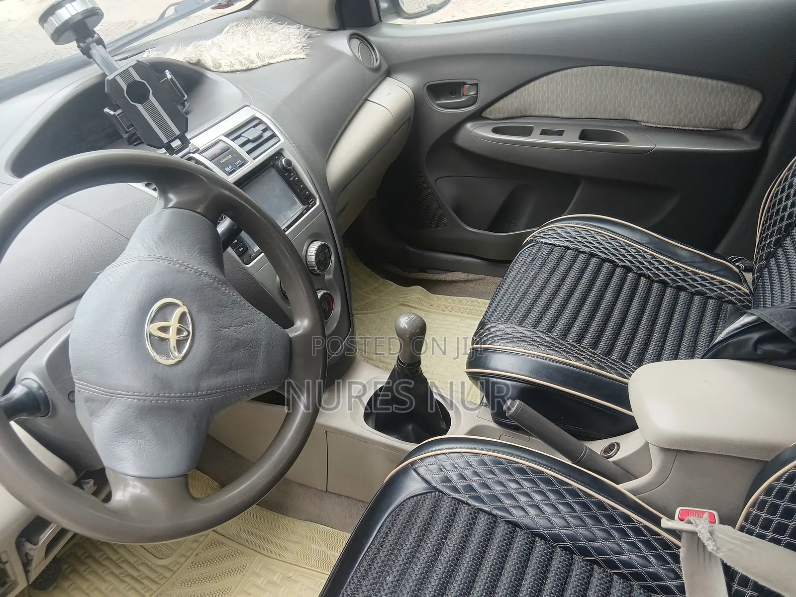 Toyota Yaris 2010 Blue
